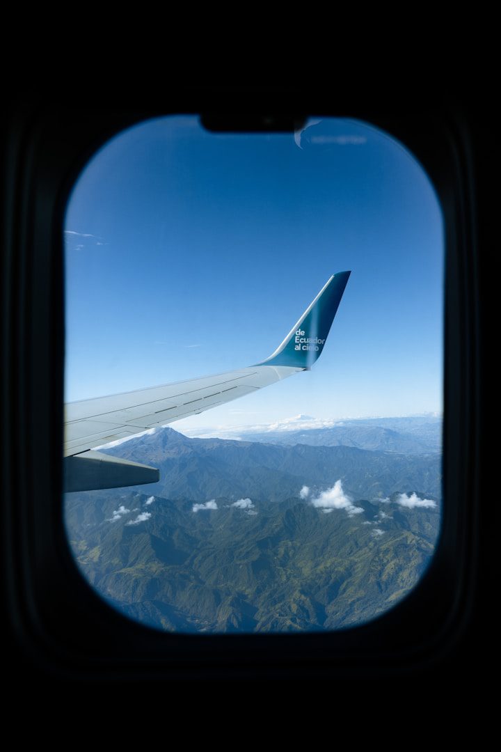 Viajar en avión es rápido y cómodo. Pero hay que saber qué ropa ponerse para disfrutar del viaje sin complicaciones.